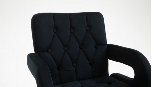 Nowoczesny czarny fotel biurowy do pracy zdalnej. Fotele do pracy w domu. Idealne fotele do home office. Najlepsze fotele jeśli szukasz nowoczesnego fotela. 